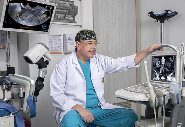 Urologyn Care specialist with urology diagnostic equipment